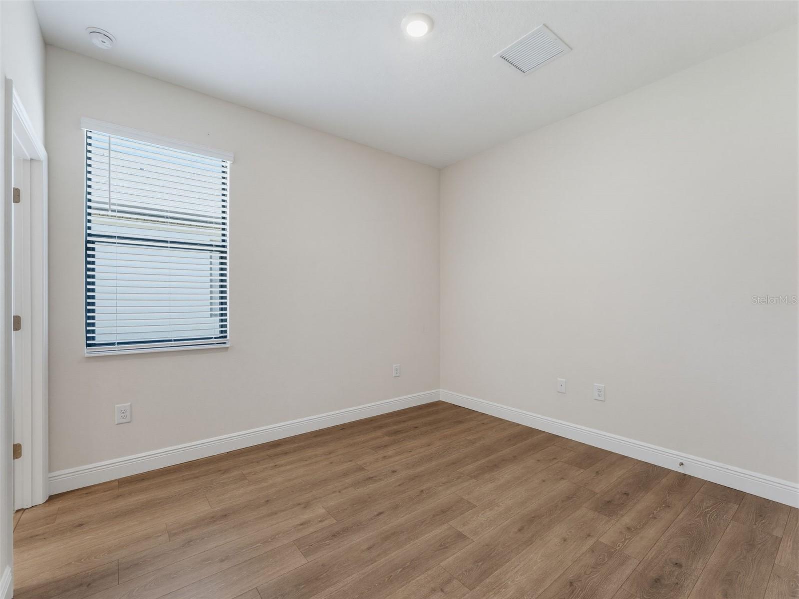 11515 WEAVER HOLLOW RD — photo 41