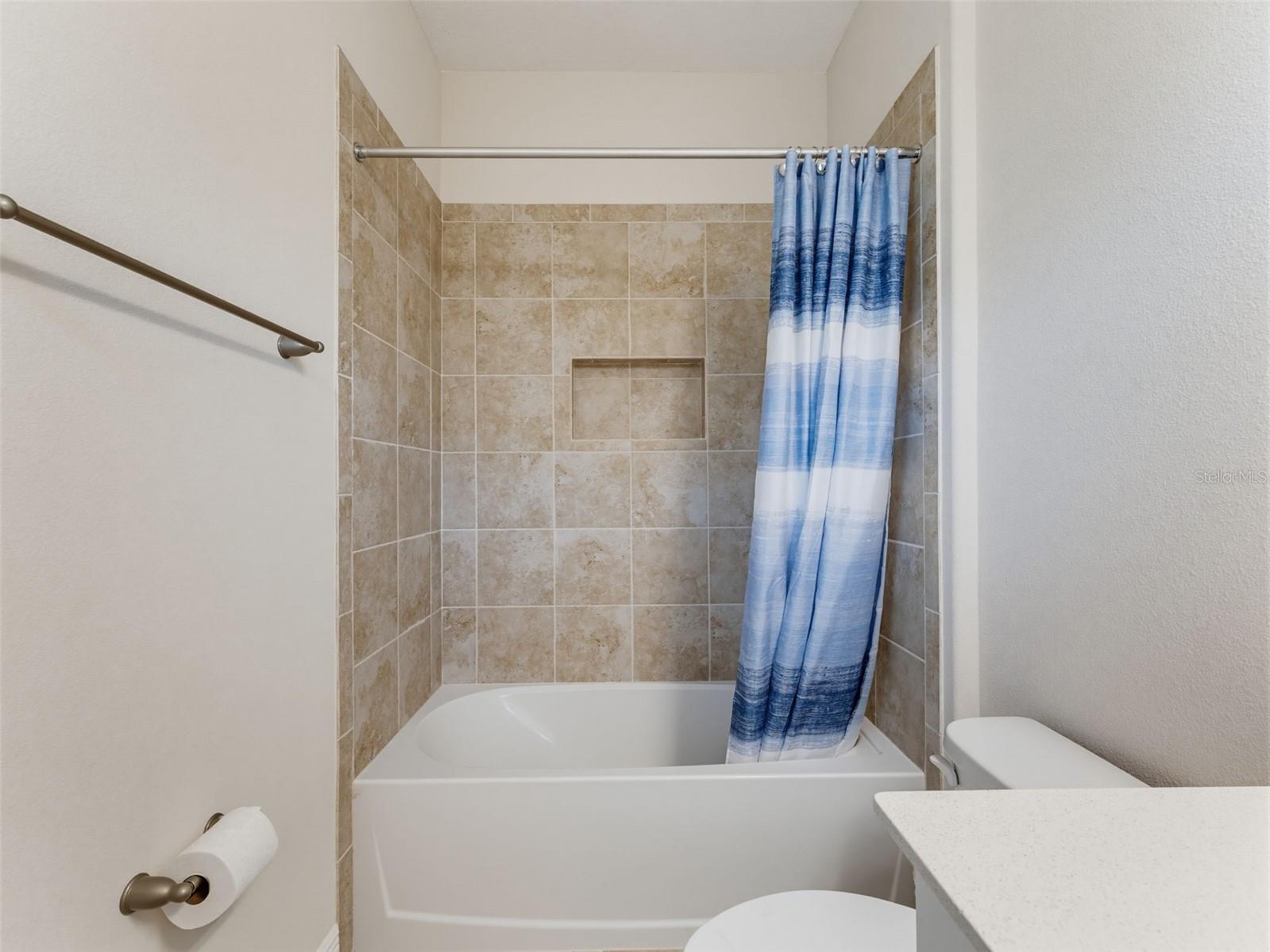 11515 WEAVER HOLLOW RD — photo 45