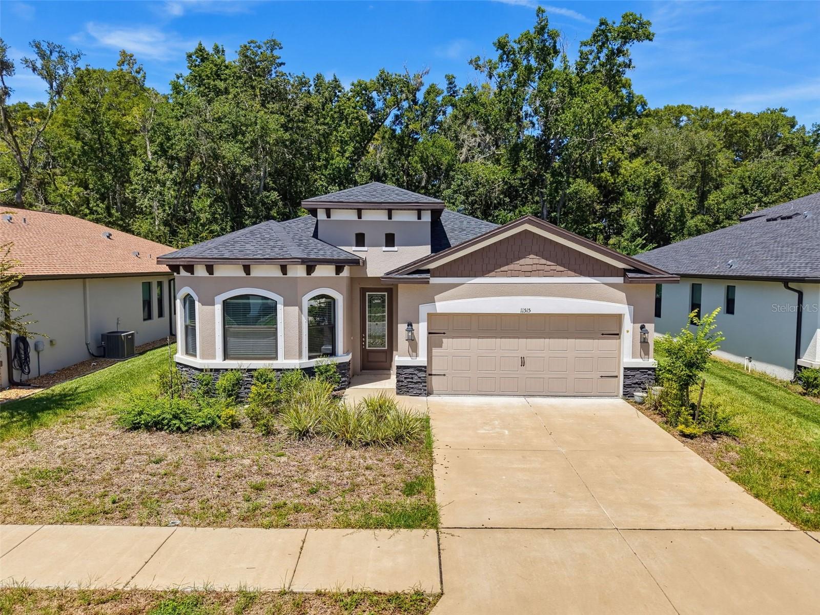 11515 WEAVER HOLLOW RD — photo 2