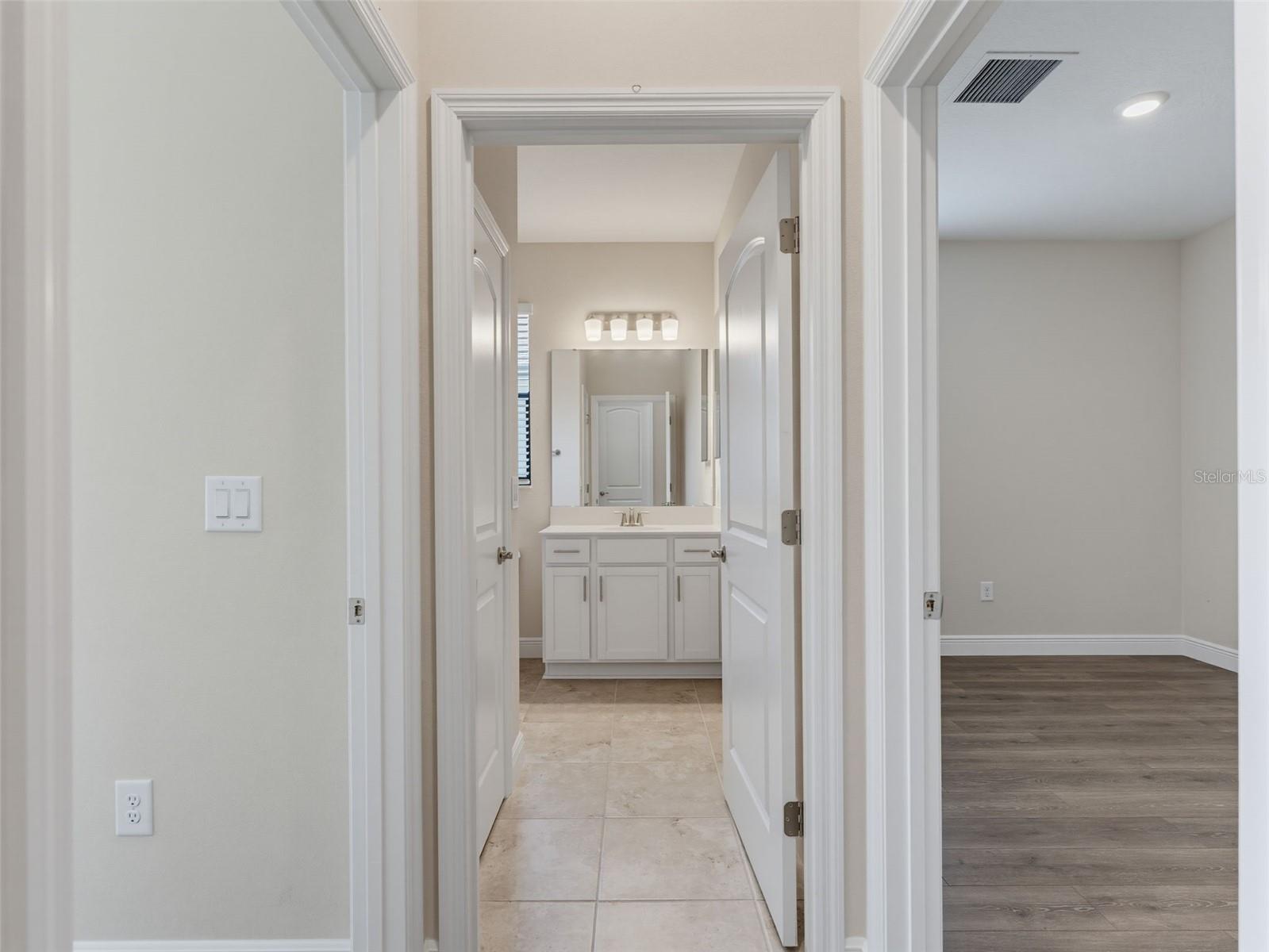 11515 WEAVER HOLLOW RD — photo 27