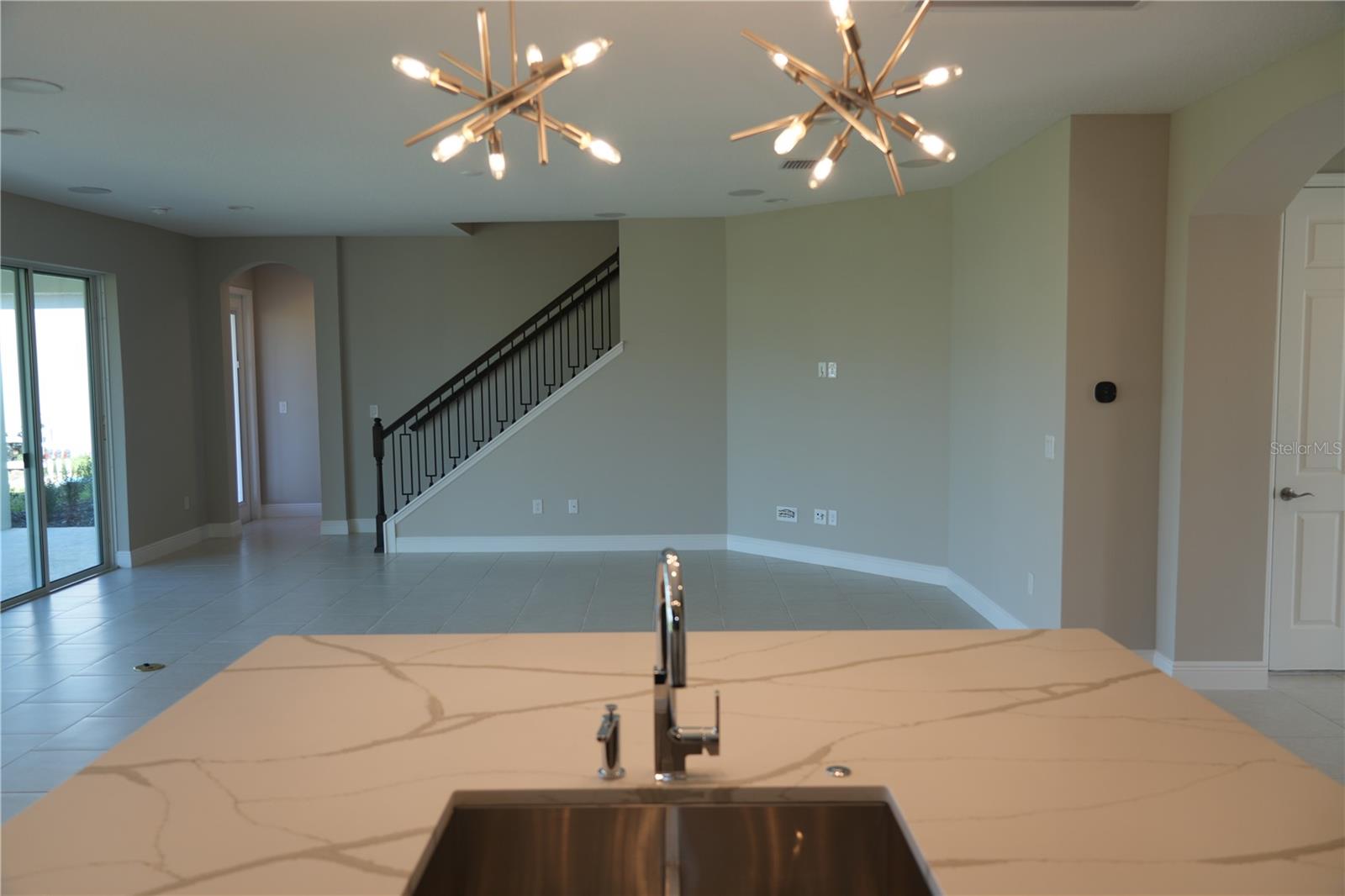 5450 WAYFARER AVE — photo 5