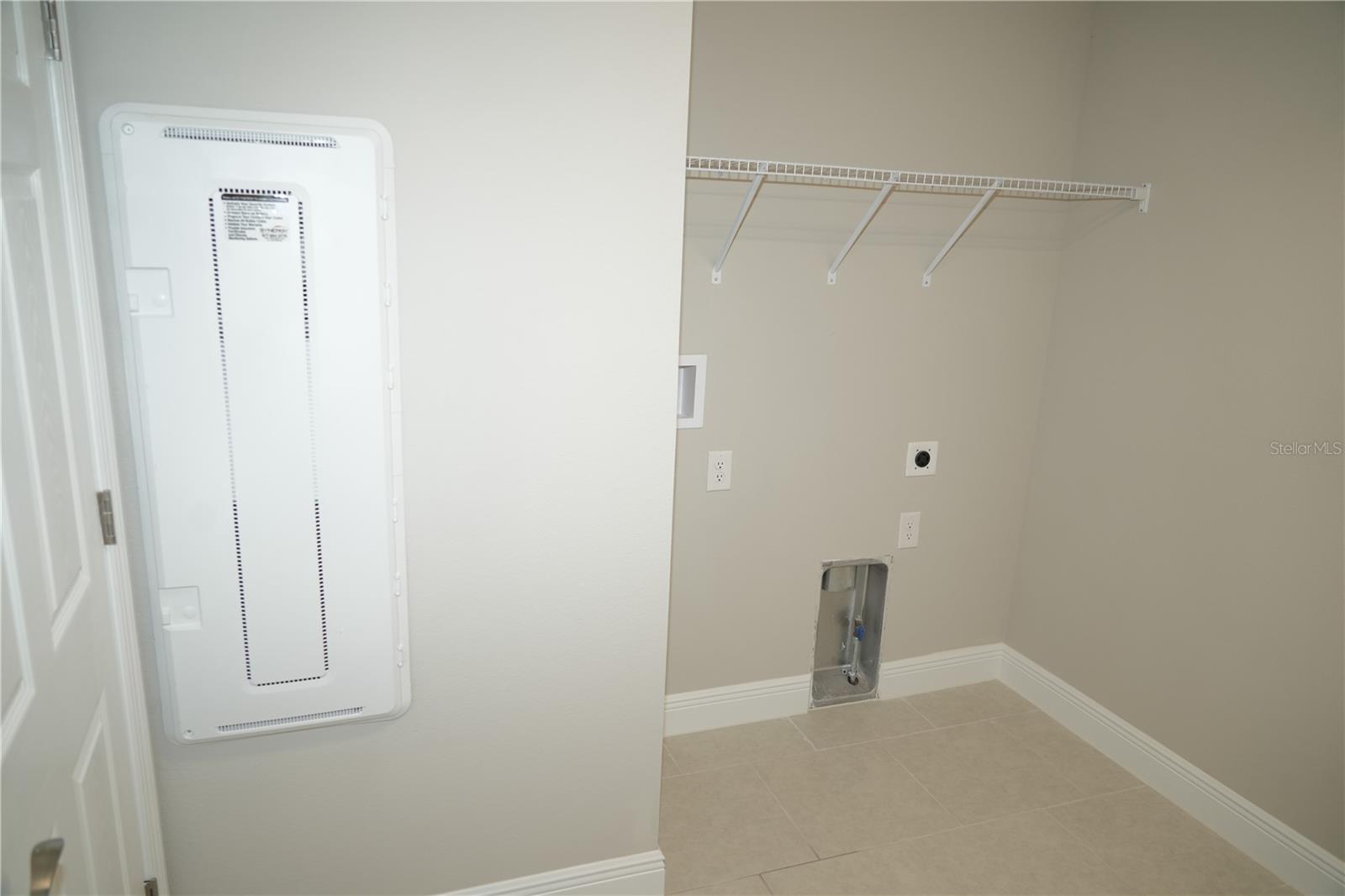 5450 WAYFARER AVE — photo 27
