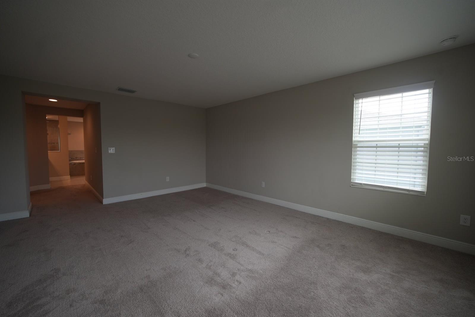 5450 WAYFARER AVE — photo 16