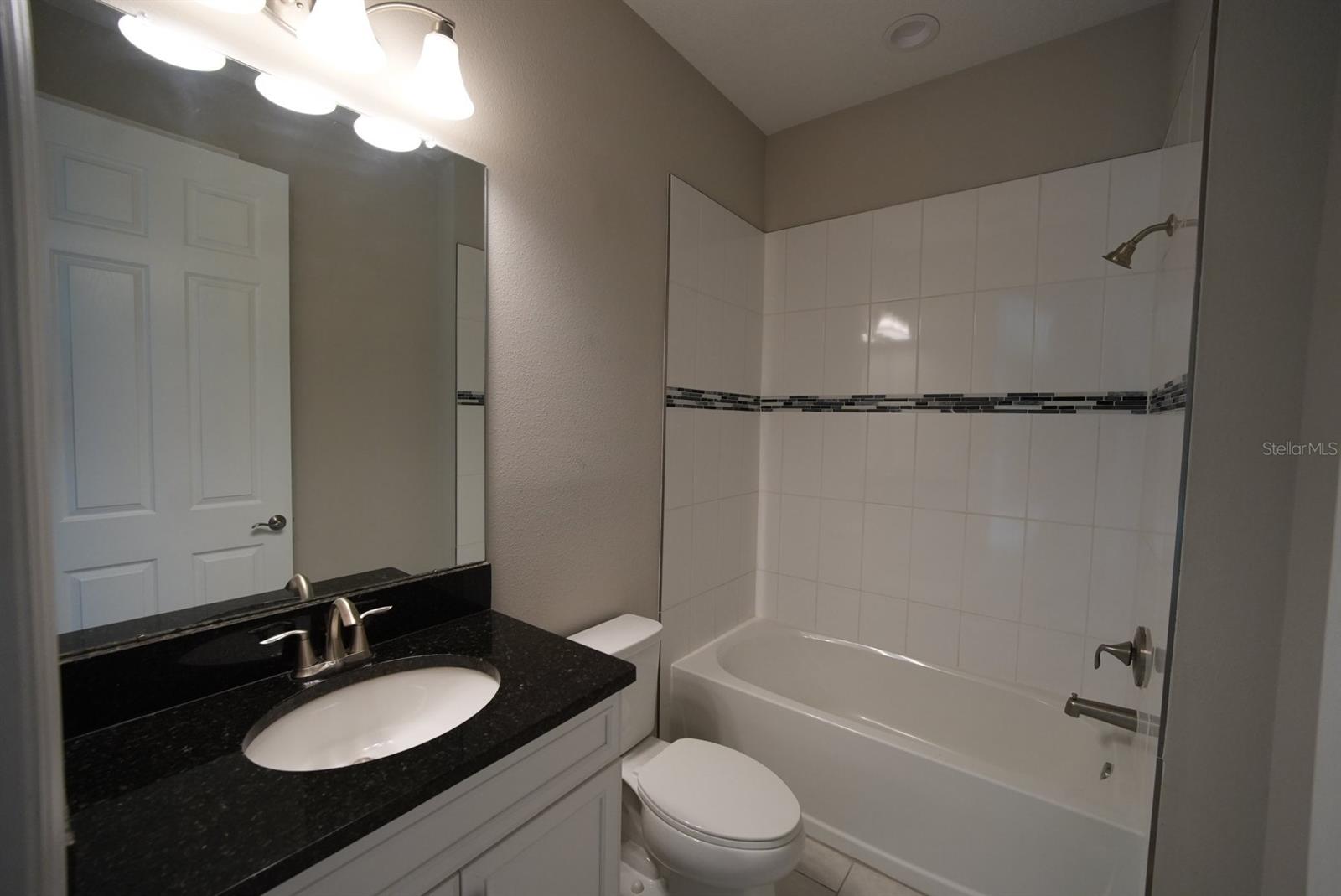 5450 WAYFARER AVE — photo 20