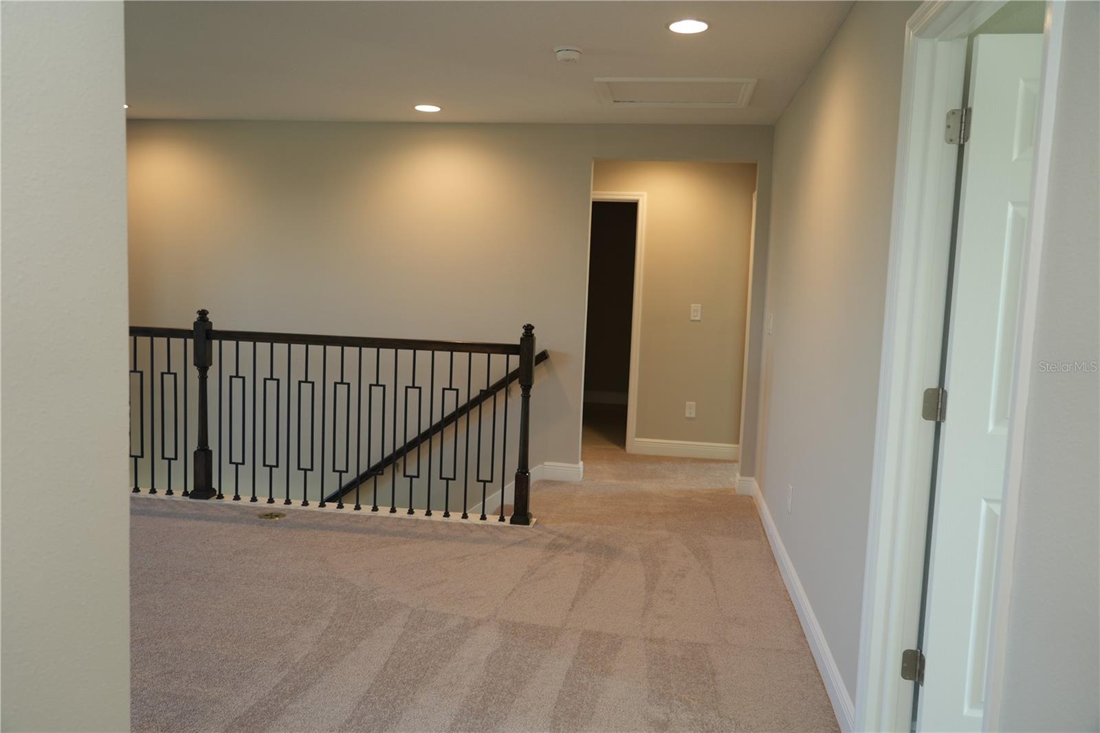 5450 WAYFARER AVE — photo 9