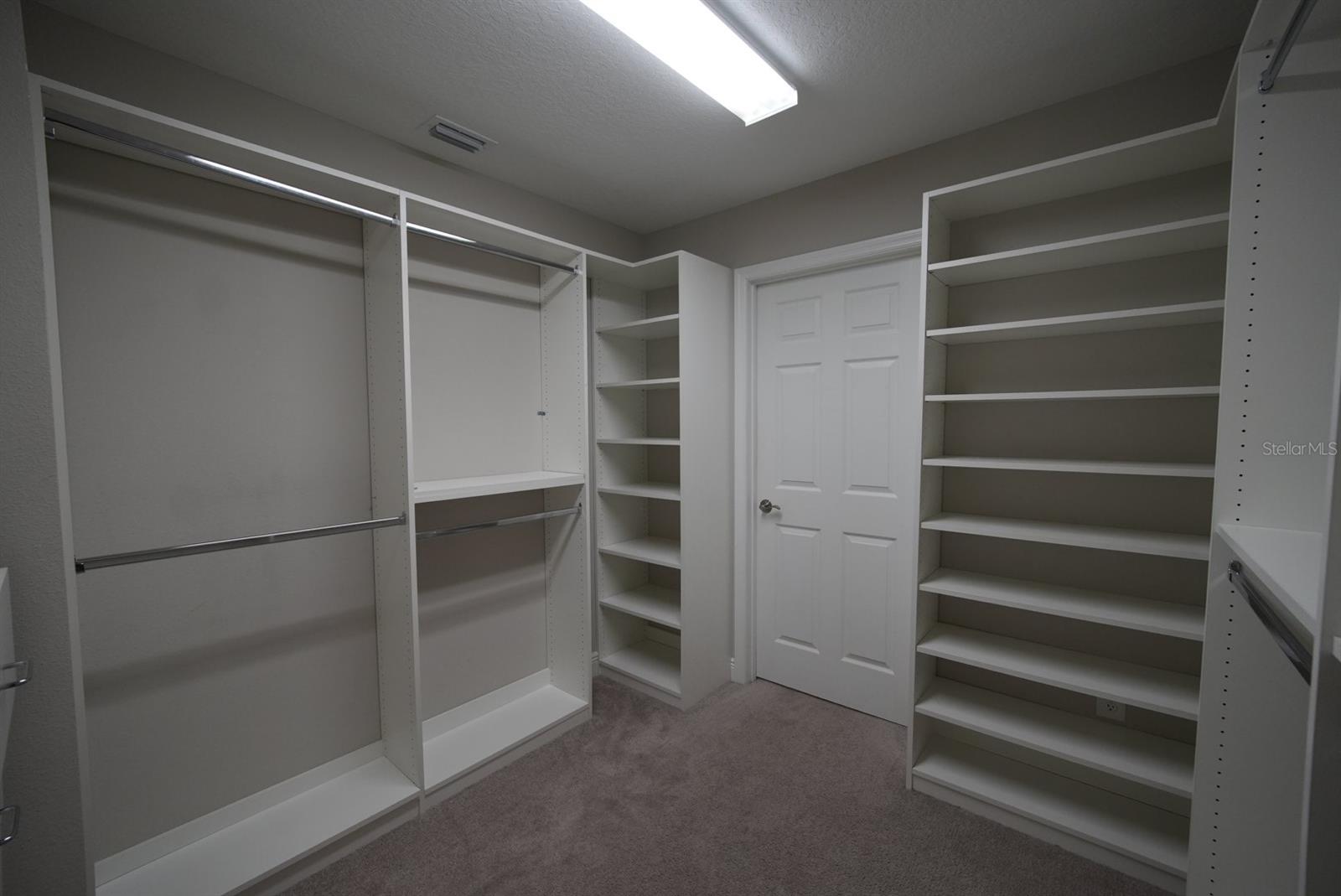 5450 WAYFARER AVE — photo 15