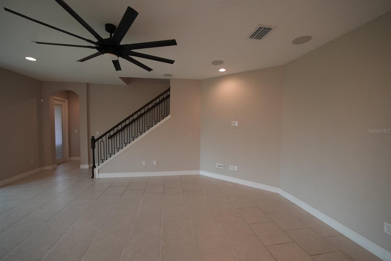 5450 WAYFARER AVE — photo 6