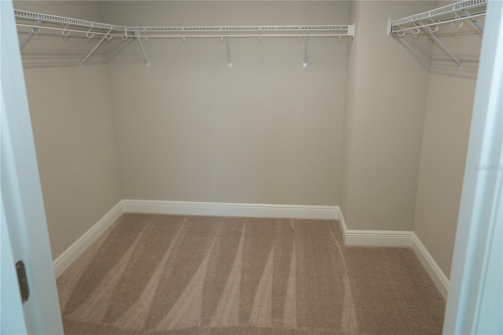 5450 WAYFARER AVE — photo 18