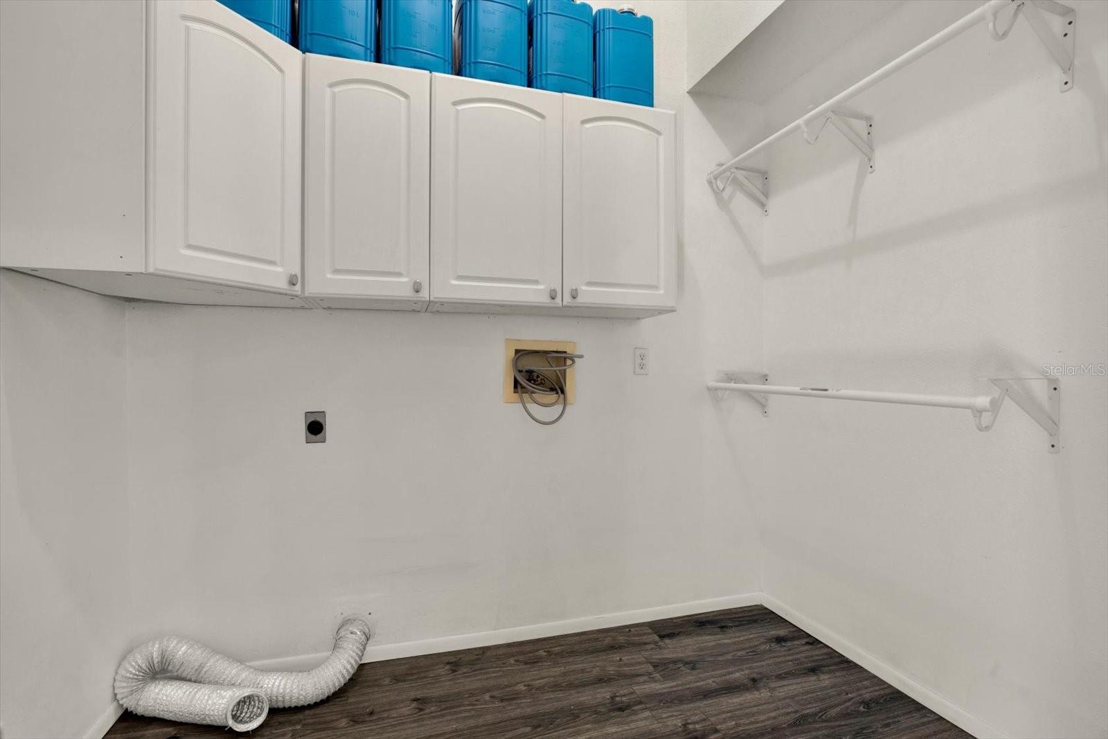 1427 BAY VIEW ST — photo 42