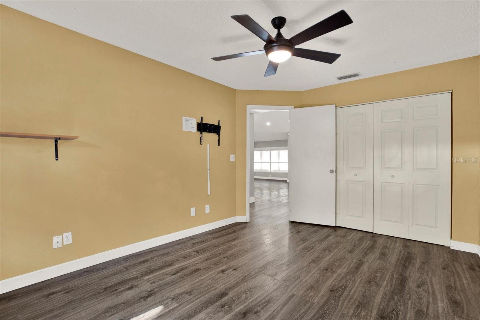 1427 BAY VIEW ST — photo 40