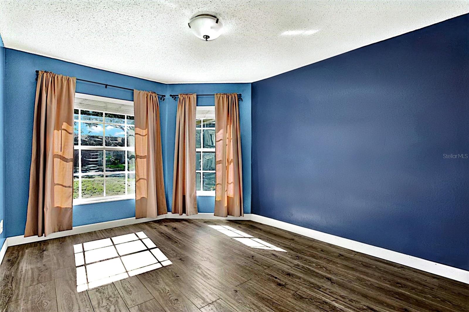 1427 BAY VIEW ST — photo 35