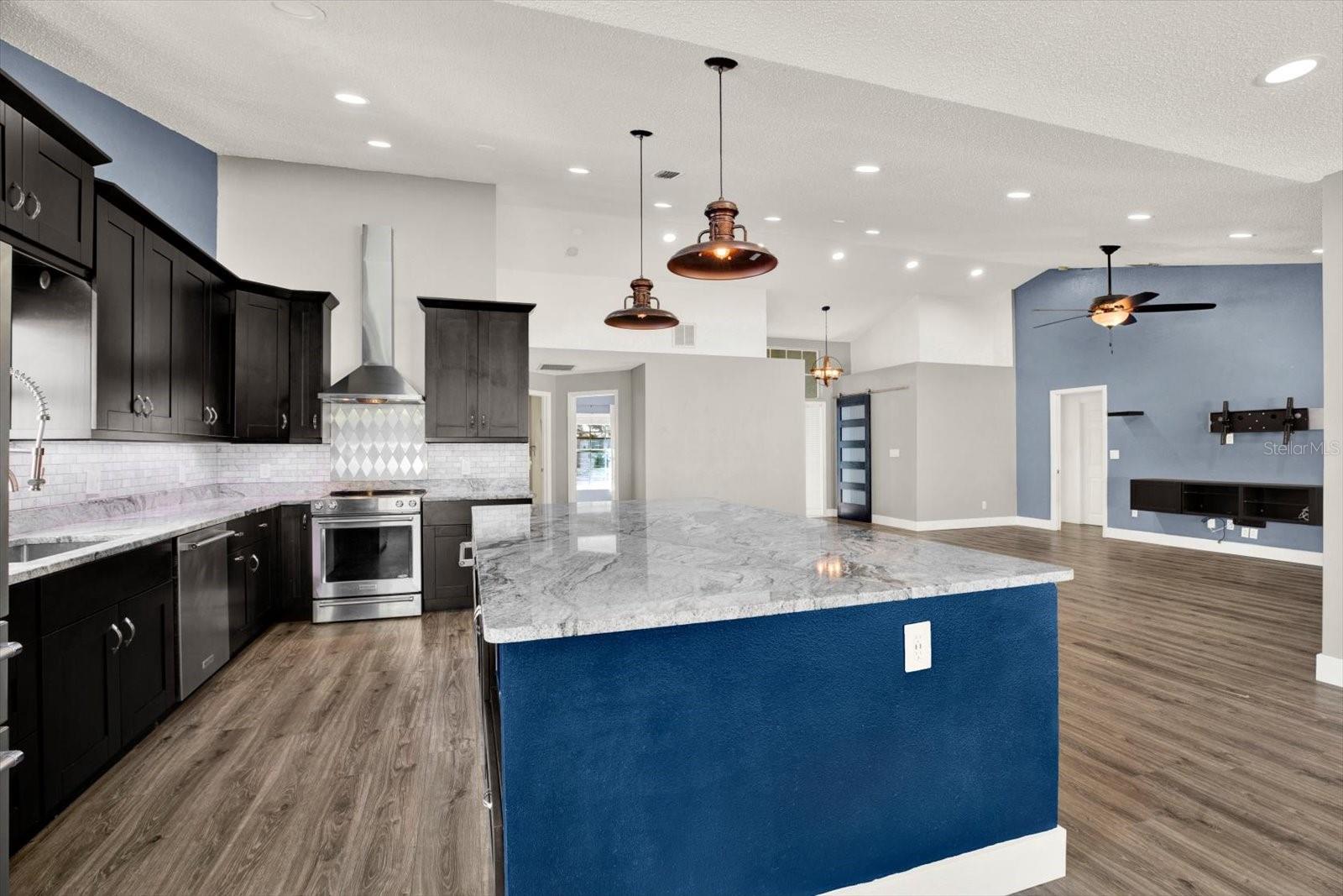 1427 BAY VIEW ST — photo 19