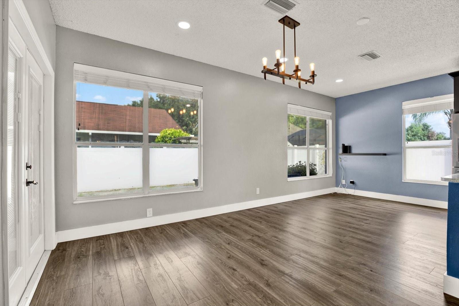 1427 BAY VIEW ST — photo 25