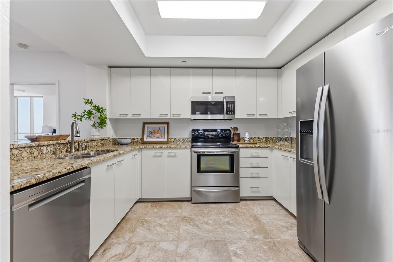 1540 GULF BLVD #1004 — photo 9