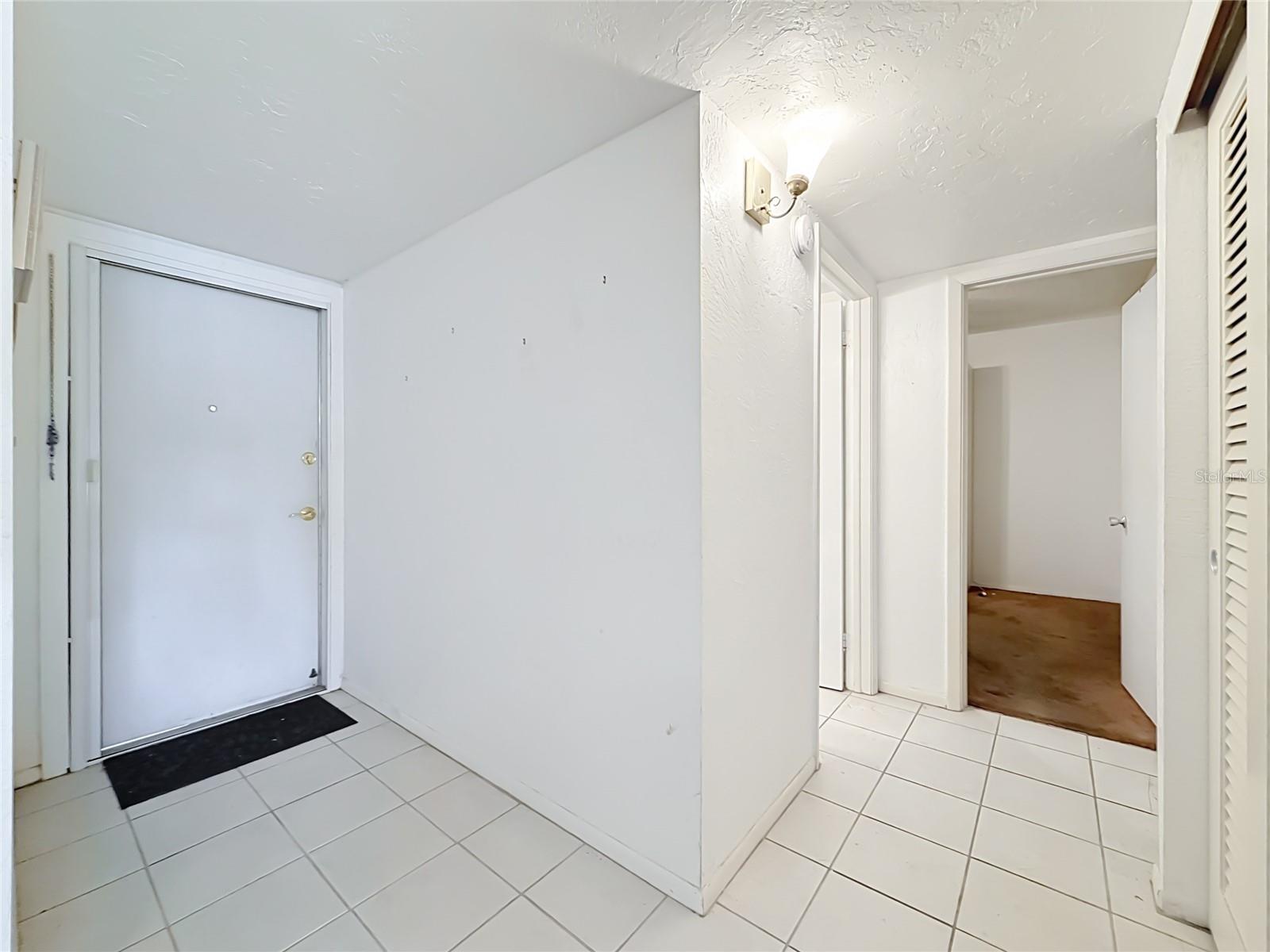 9945 47TH AVE N #203 — photo 8