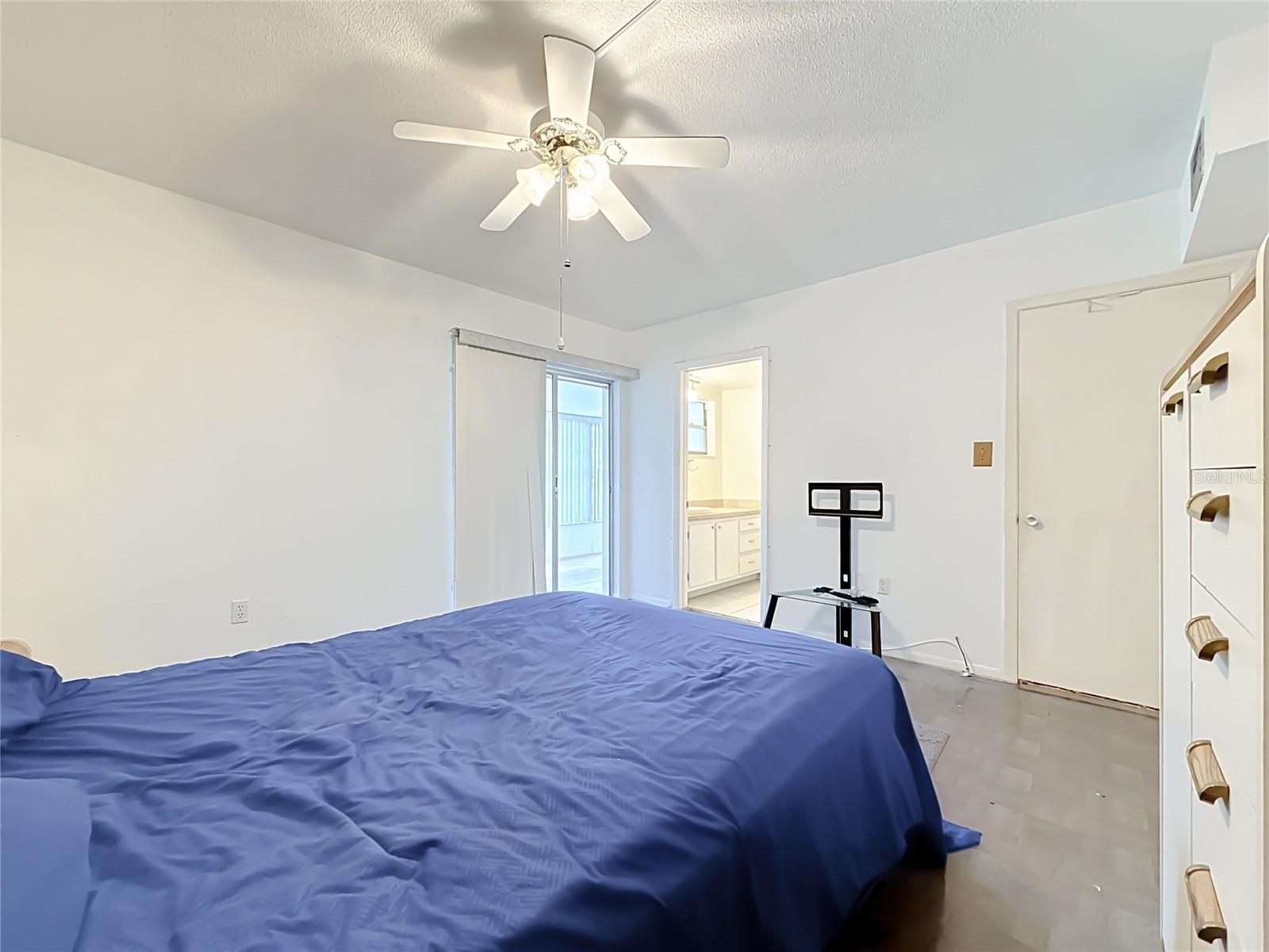 9945 47TH AVE N #203 — photo 31