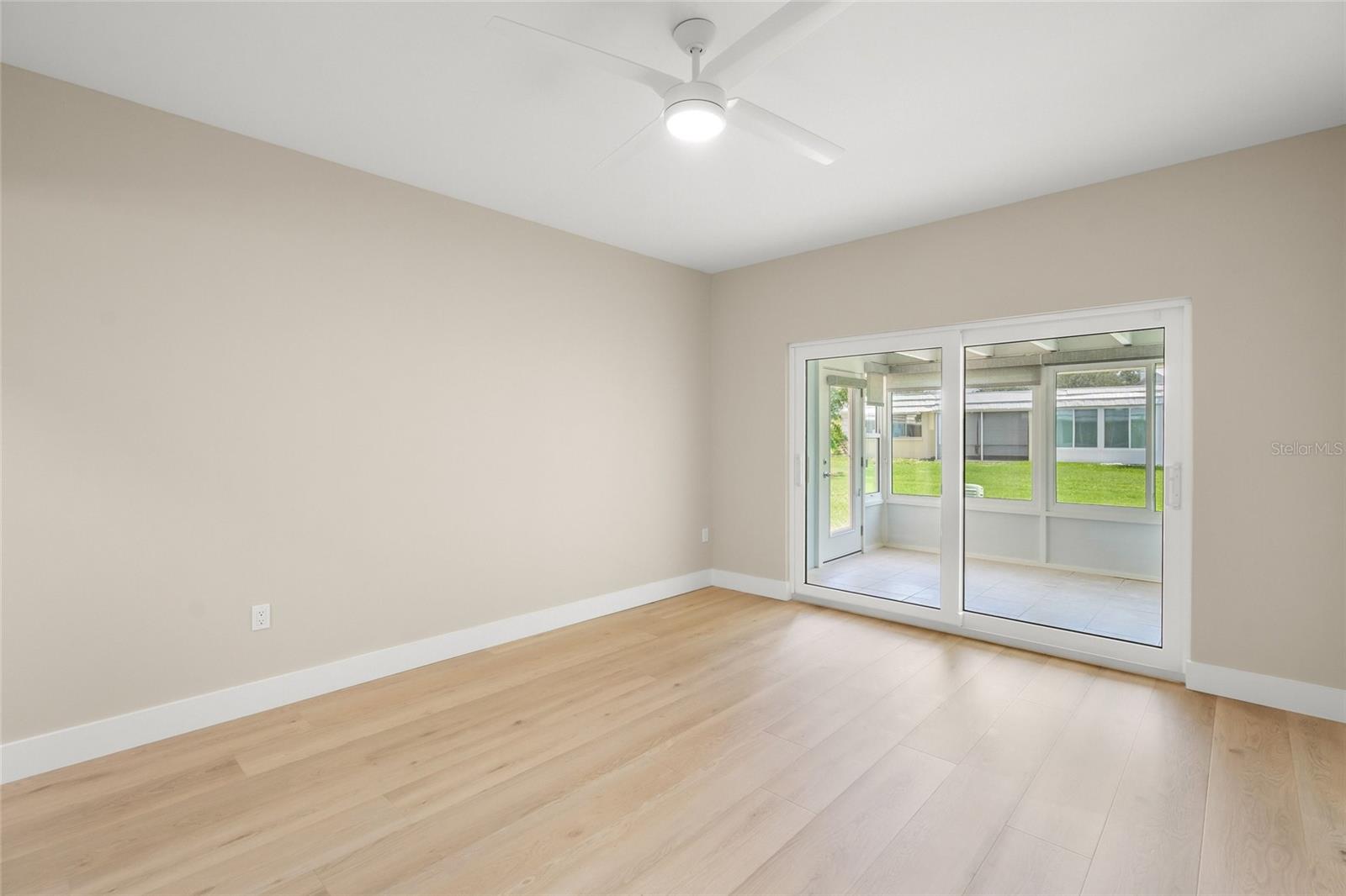 5823 TIDEWOOD AVE #19 — photo 17