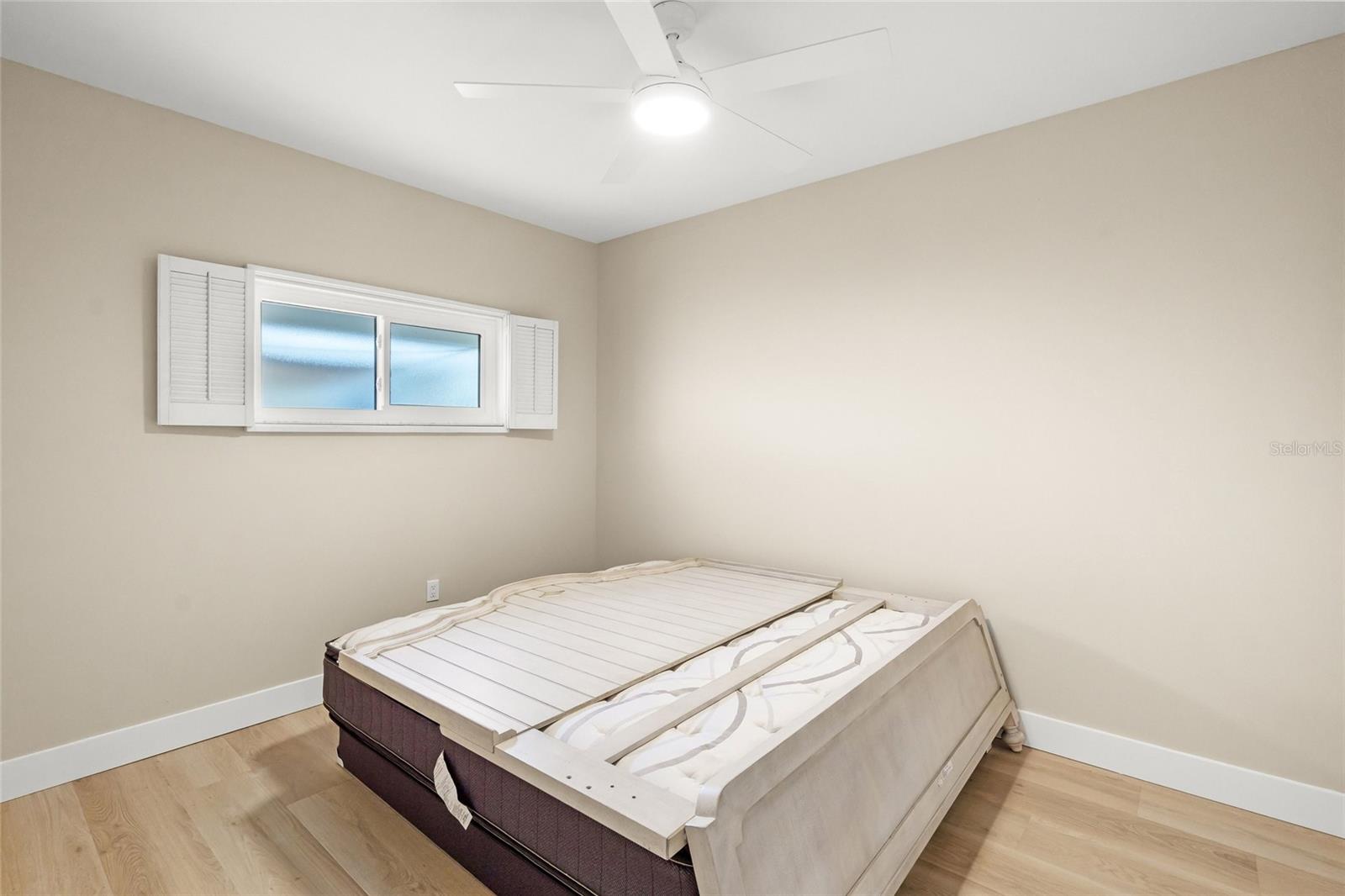5823 TIDEWOOD AVE #19 — photo 12