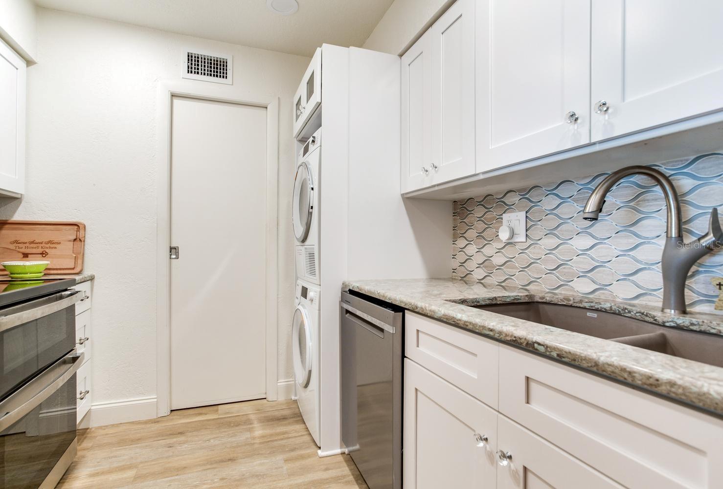 632 EDGEWATER DR #736 — photo 17
