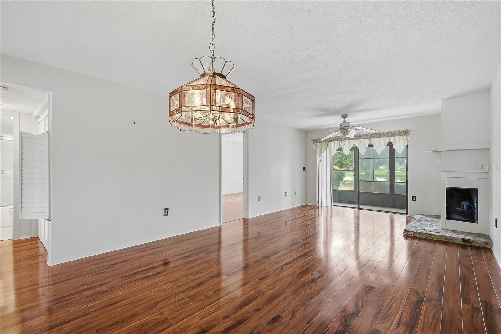 205 MARTHA LN #205 — photo 7
