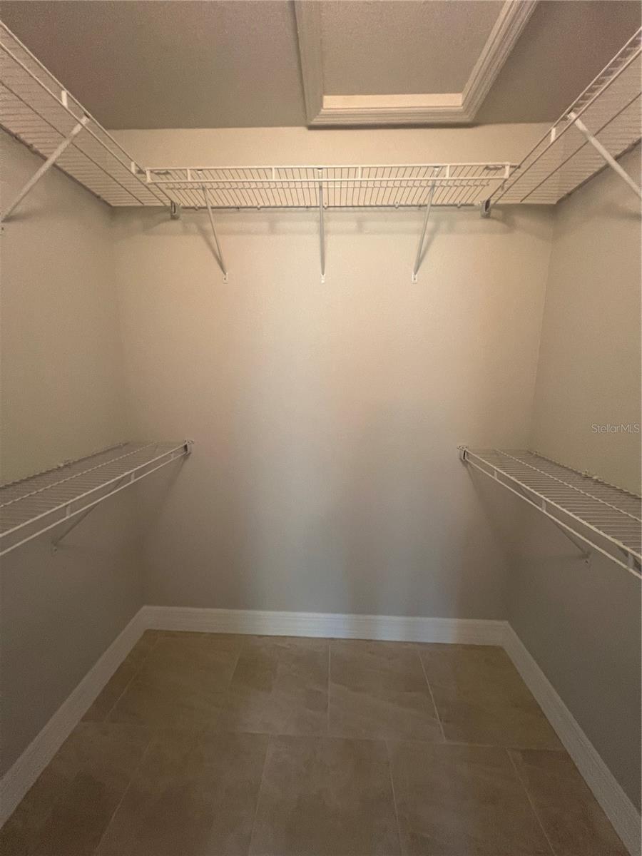 4895 LAS ALMANOS AVE — photo 21