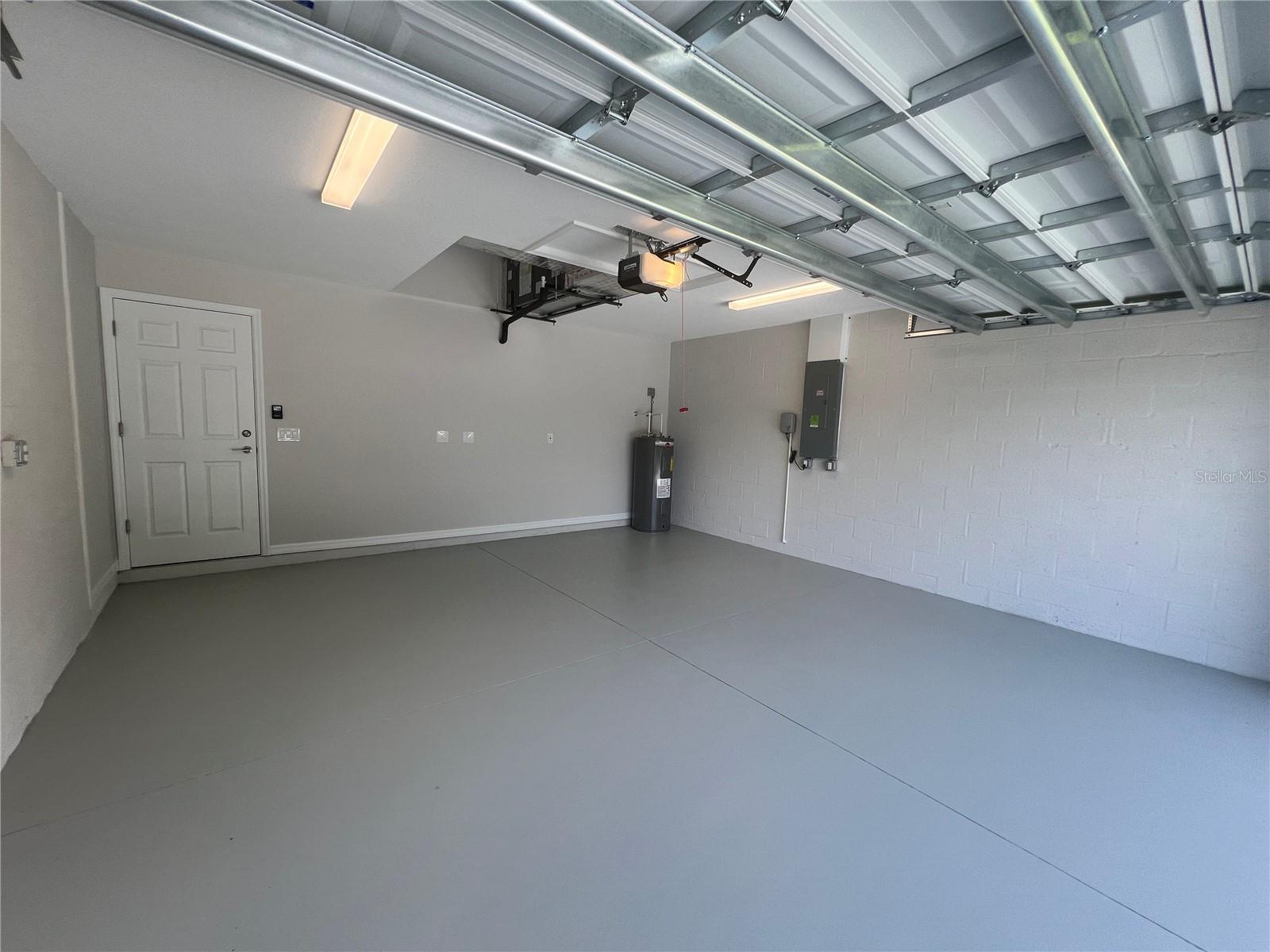4895 LAS ALMANOS AVE — photo 30