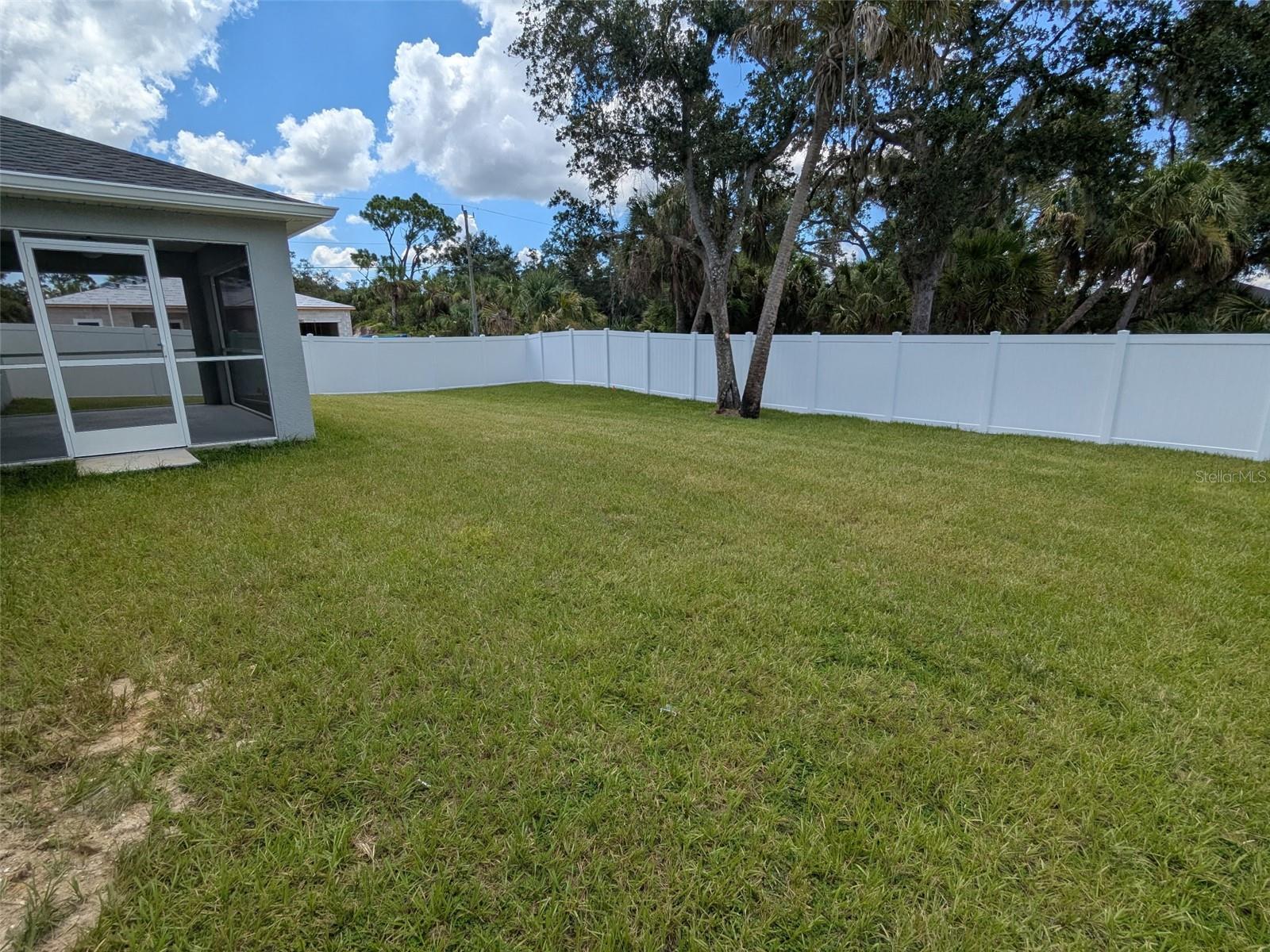 4895 LAS ALMANOS AVE — photo 34