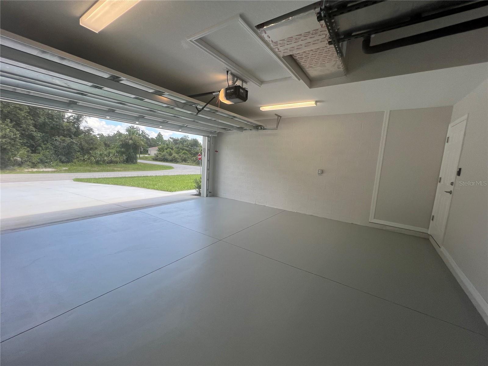 4895 LAS ALMANOS AVE — photo 31