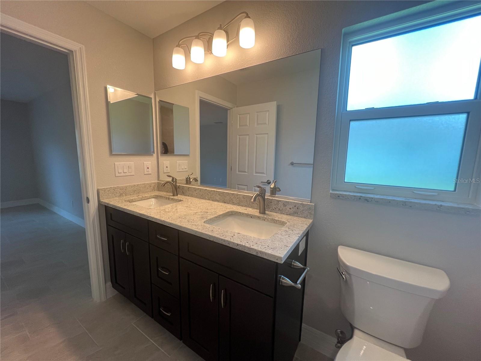 4895 LAS ALMANOS AVE — photo 24