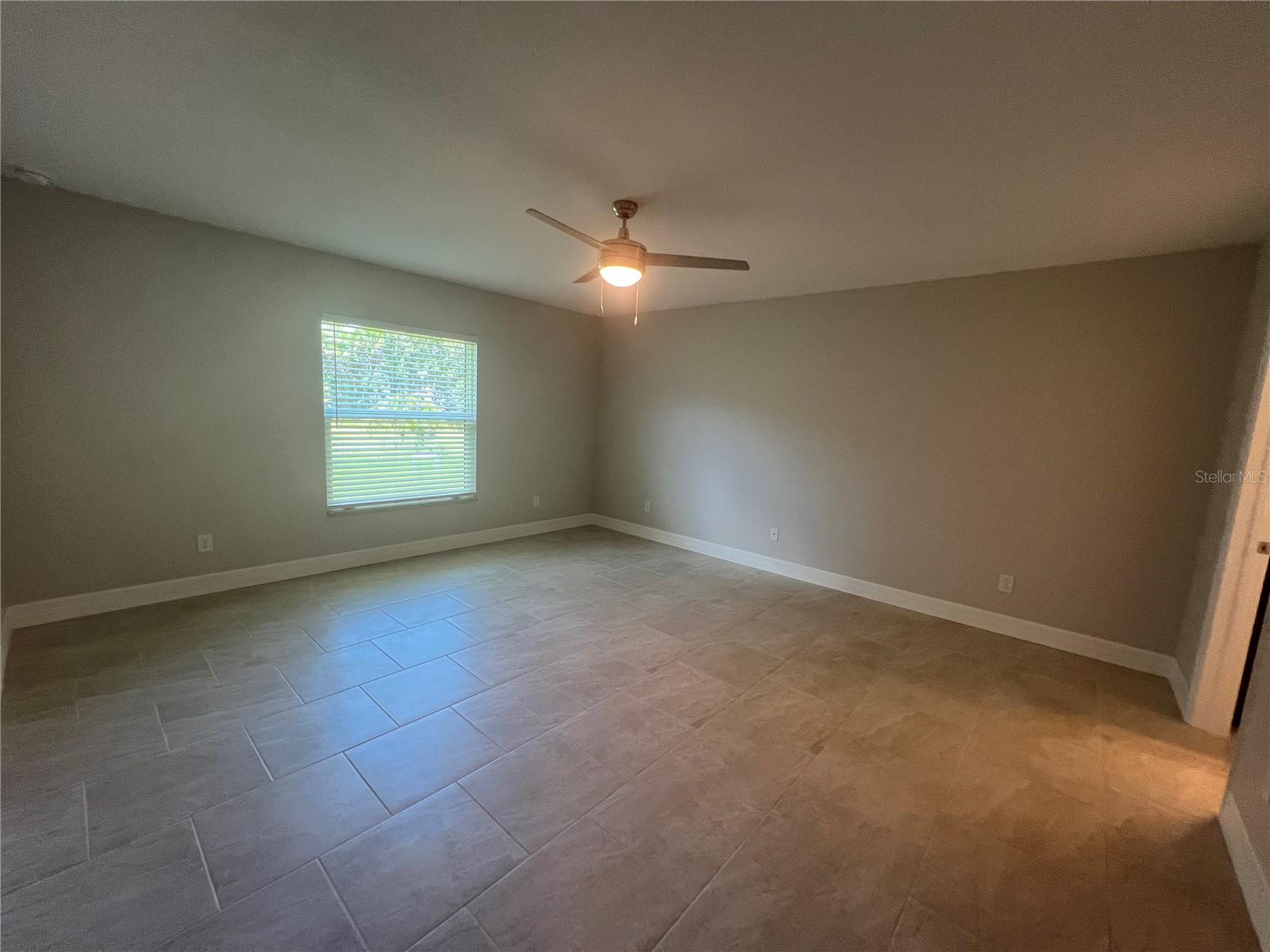 4895 LAS ALMANOS AVE — photo 19