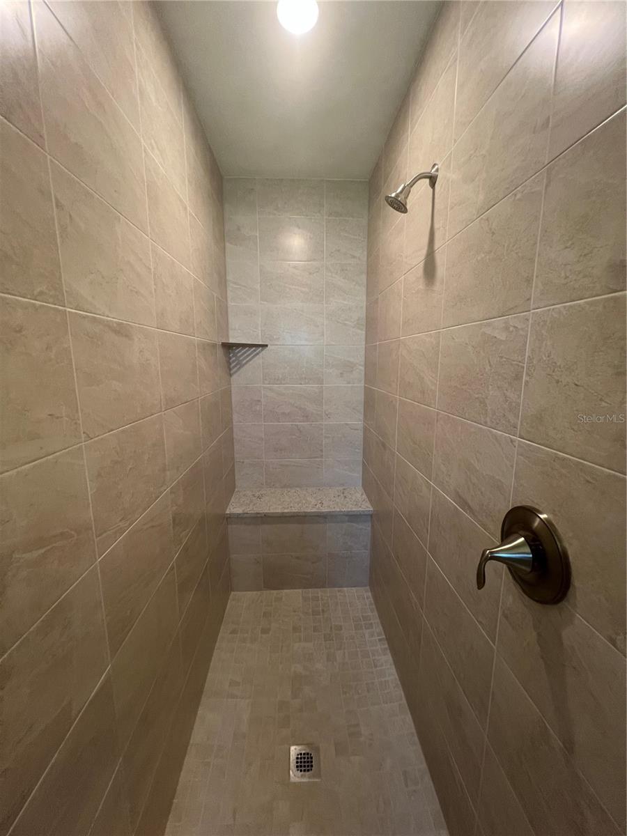 4895 LAS ALMANOS AVE — photo 23