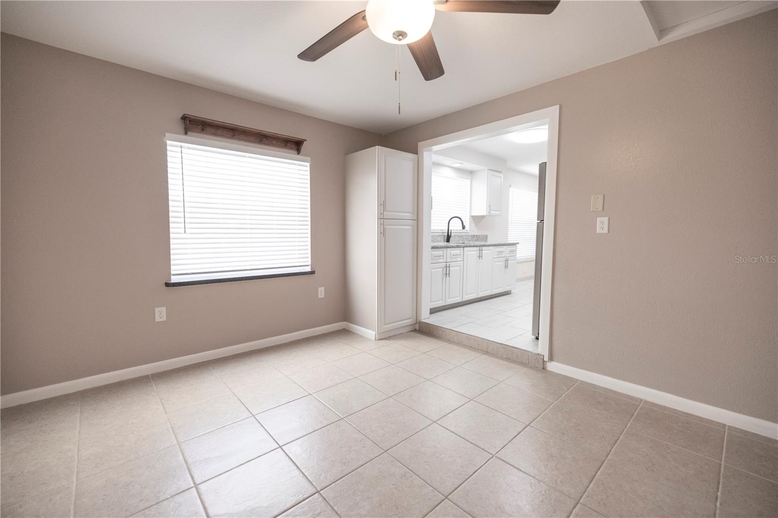 5333 DUNCANWOOD DR — photo 9