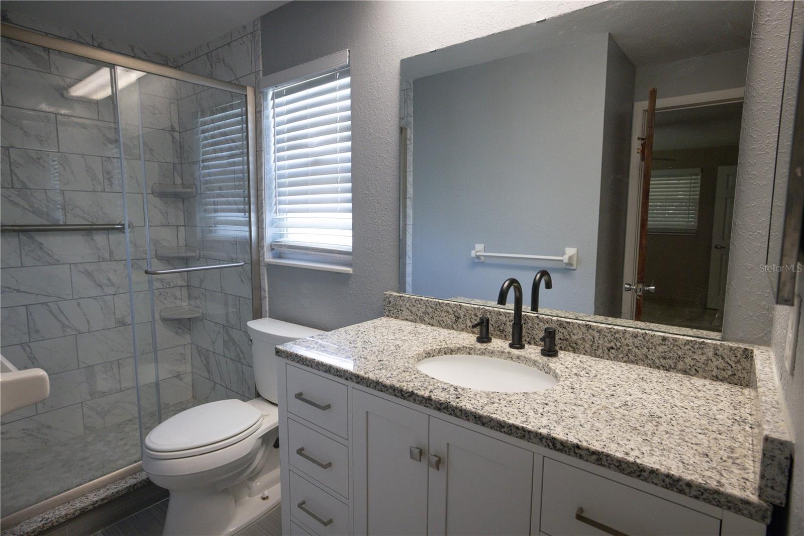 5333 DUNCANWOOD DR — photo 15
