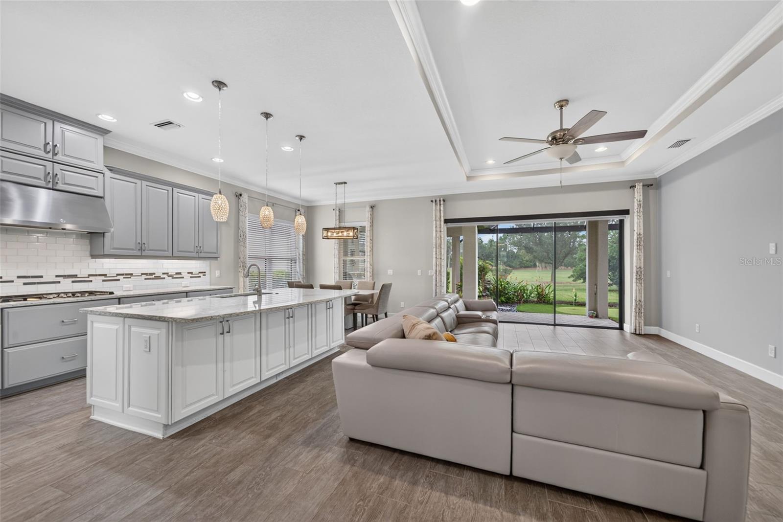 12758 SORRENTO WAY — photo 7