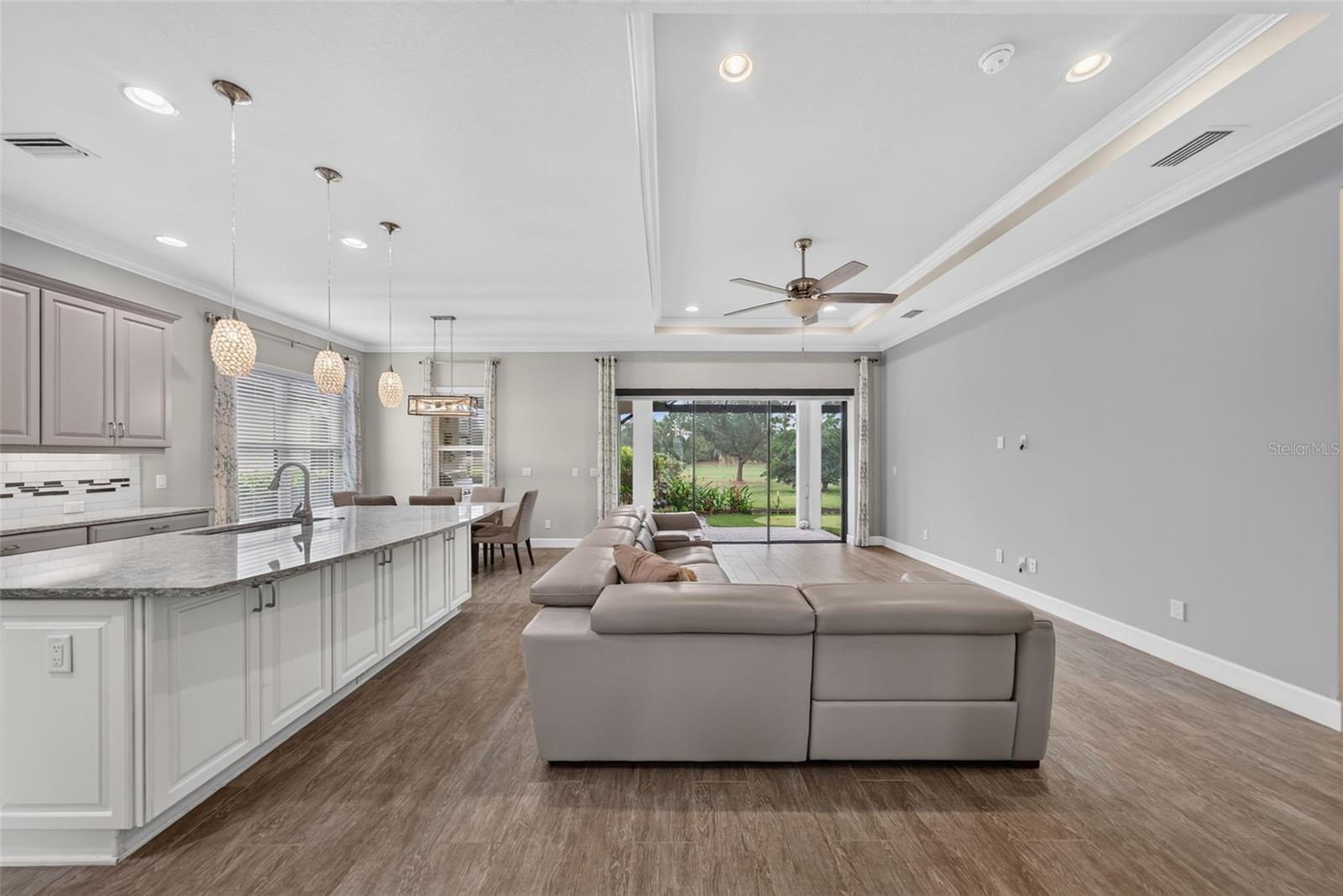 12758 SORRENTO WAY — photo 8