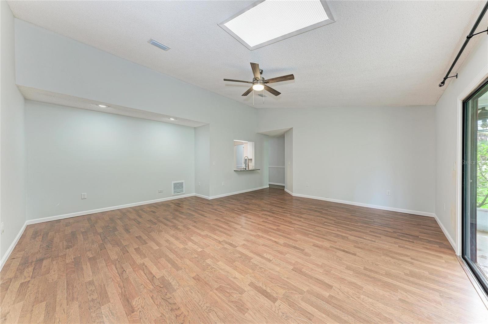 5506 82ND AVENUE DR E — photo 10