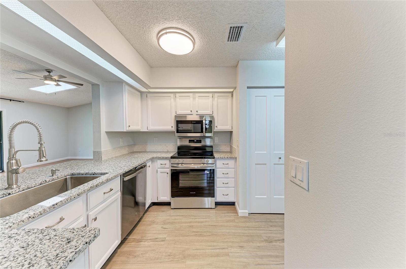 5506 82ND AVENUE DR E — photo 17