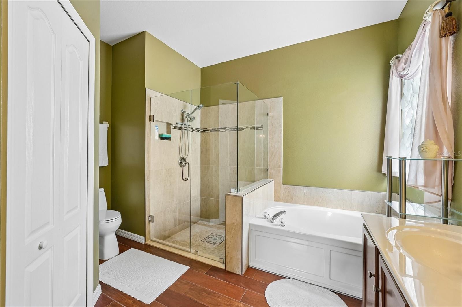 4236 TARKINGTON DR — photo 26
