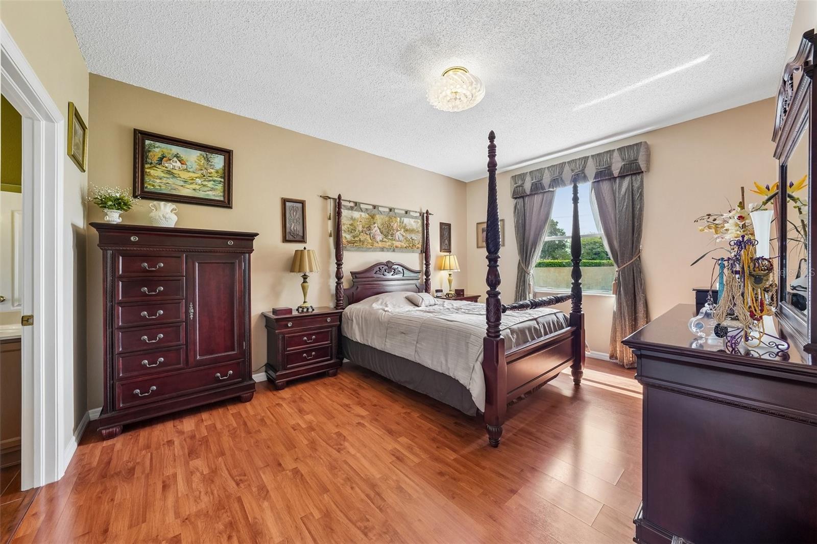 4236 TARKINGTON DR — photo 6