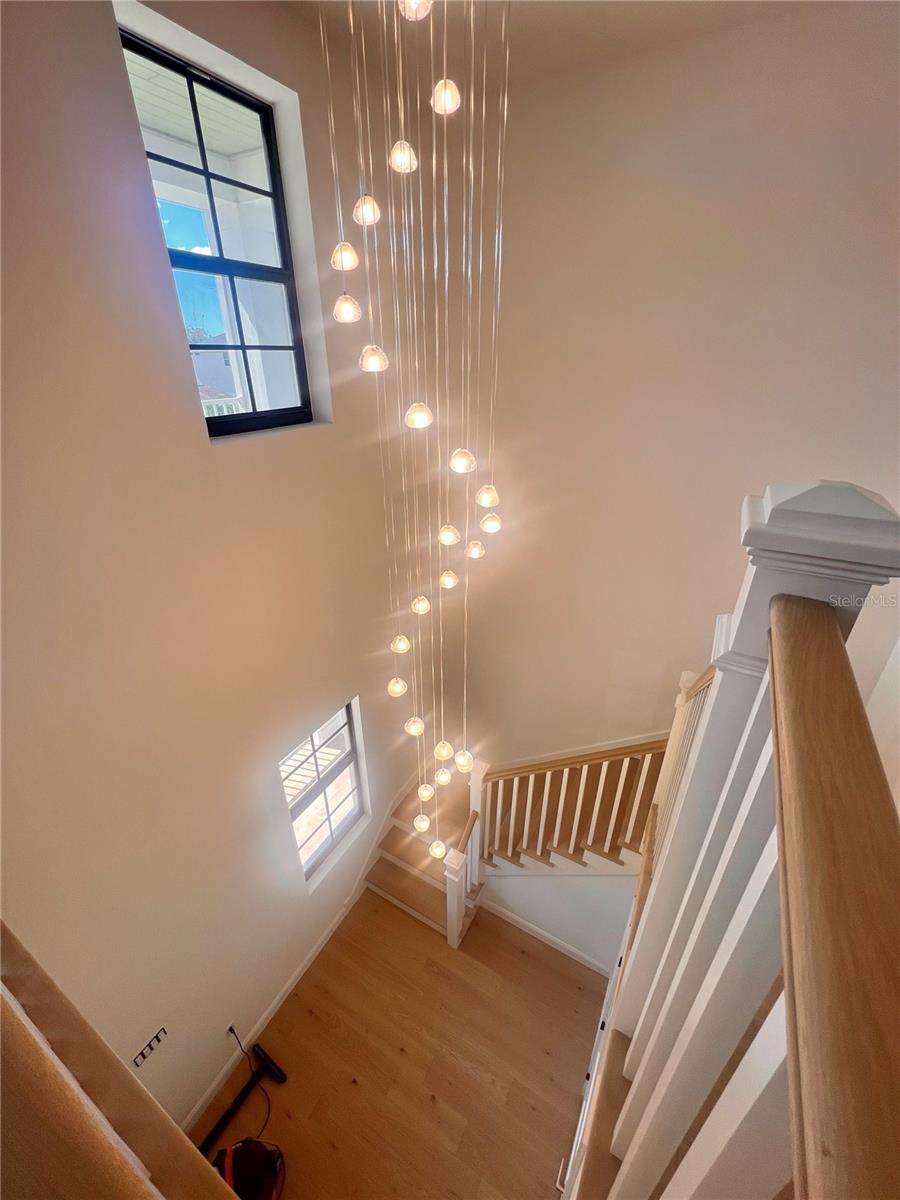 4703 W KNIGHTS AVE — photo 8