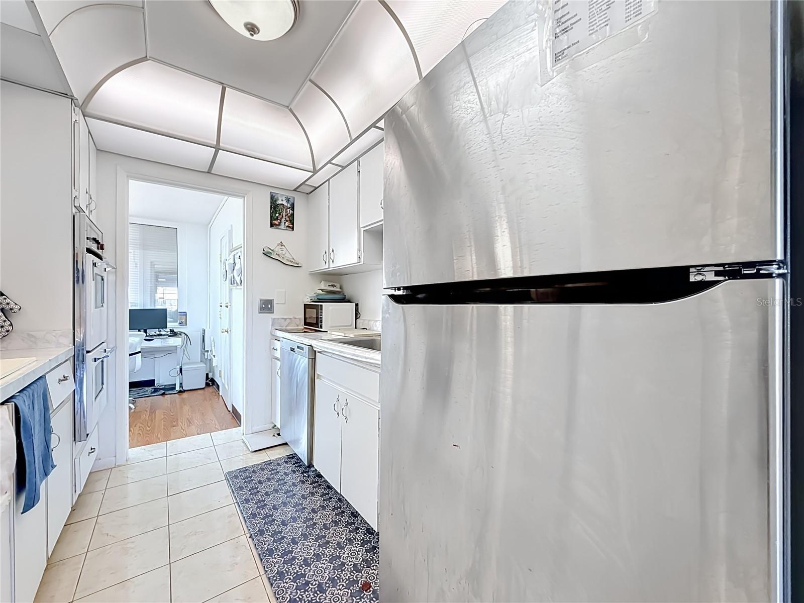 1868 SHORE DR S #503 — photo 21