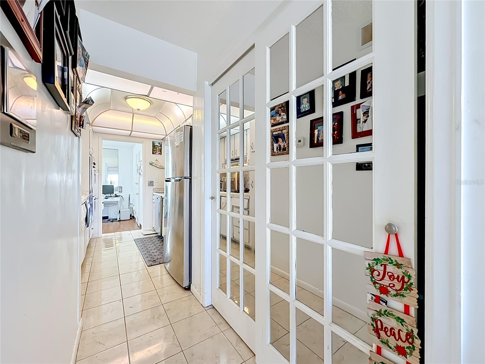 1868 SHORE DR S #503 — photo 20
