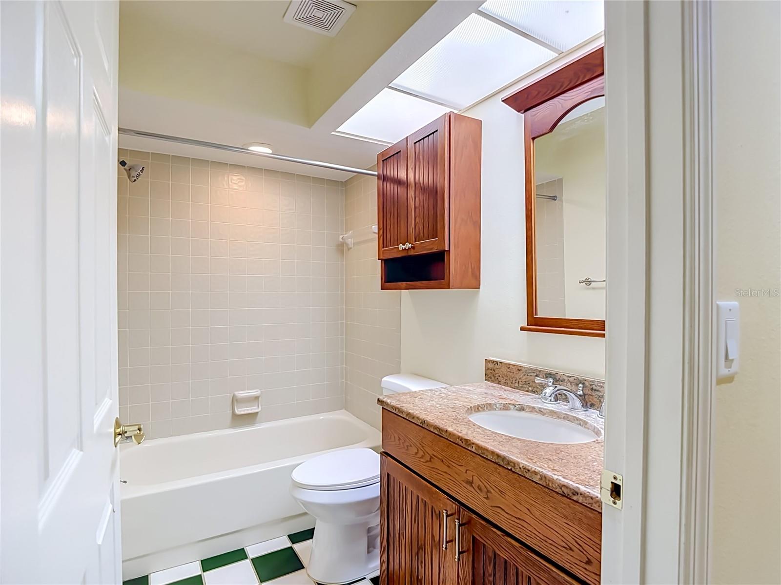 15886 SANCTUARY DR — photo 51