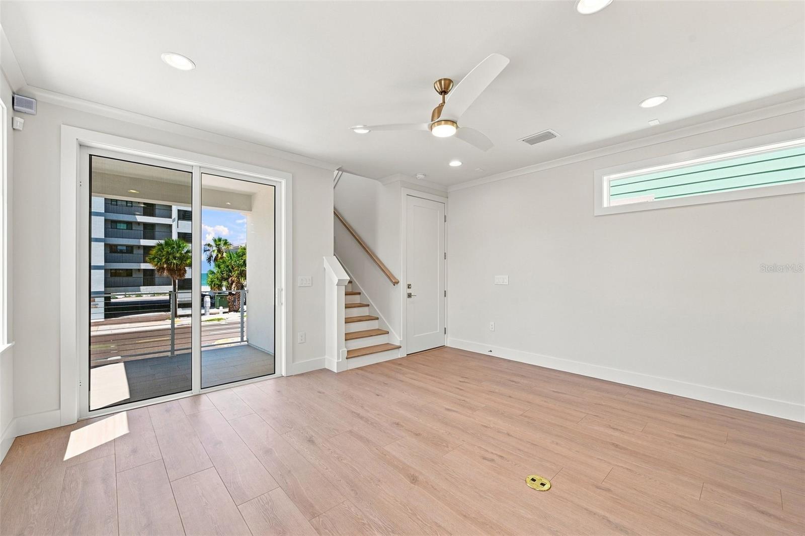 19101 GULF BLVD — photo 35