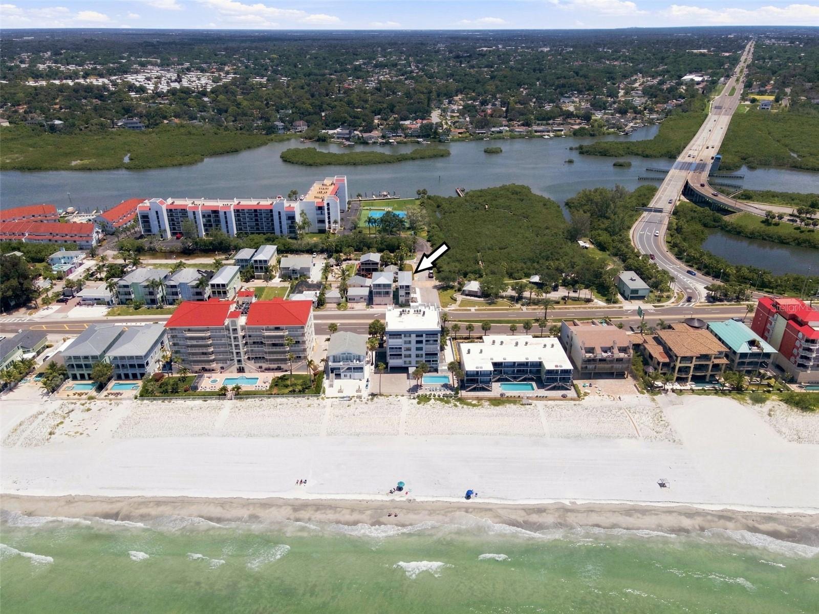 19101 GULF BLVD — photo 78