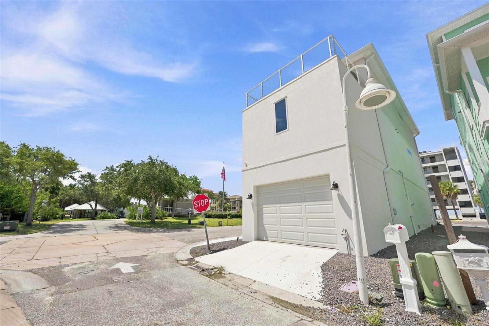 19101 GULF BLVD — photo 64