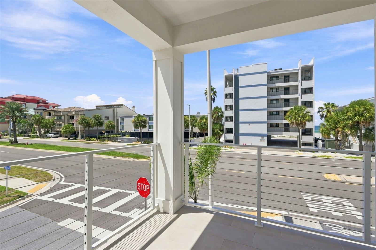 19101 GULF BLVD — photo 22