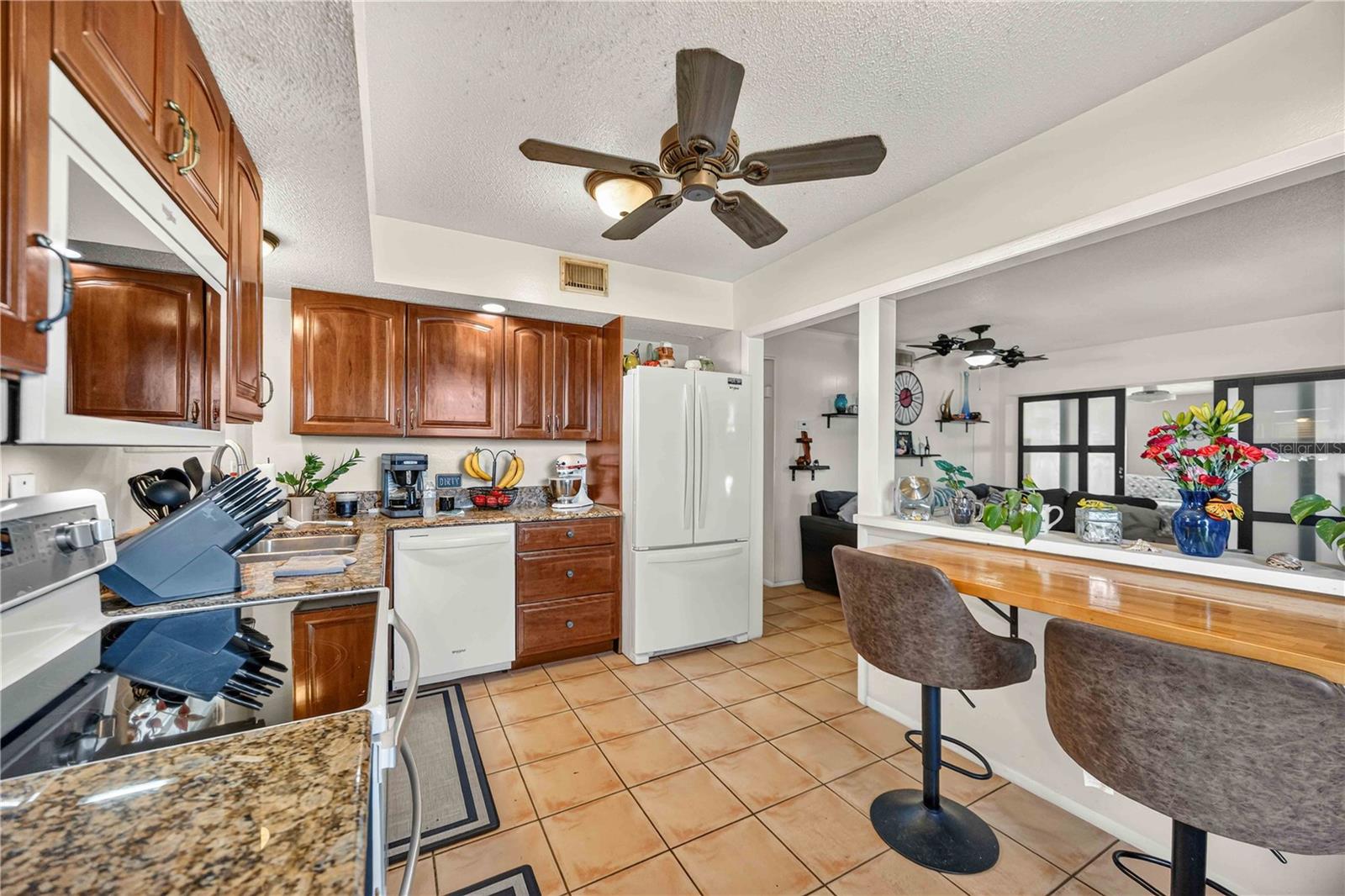 8093 HERBISON AVE — photo 14