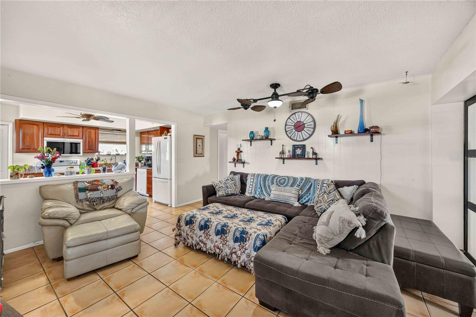 8093 HERBISON AVE — photo 11