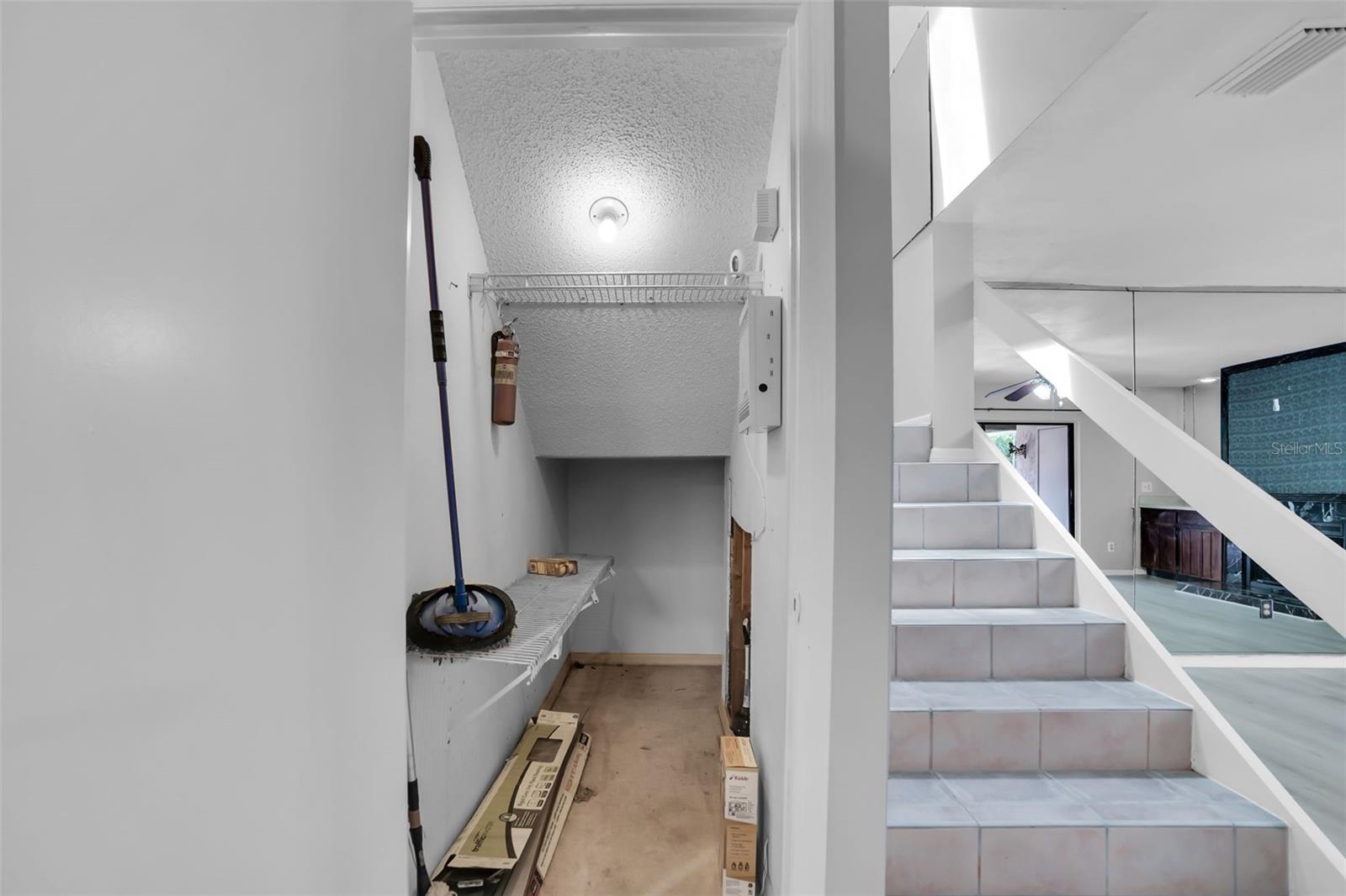 15217 W POND WOODS DR — photo 17